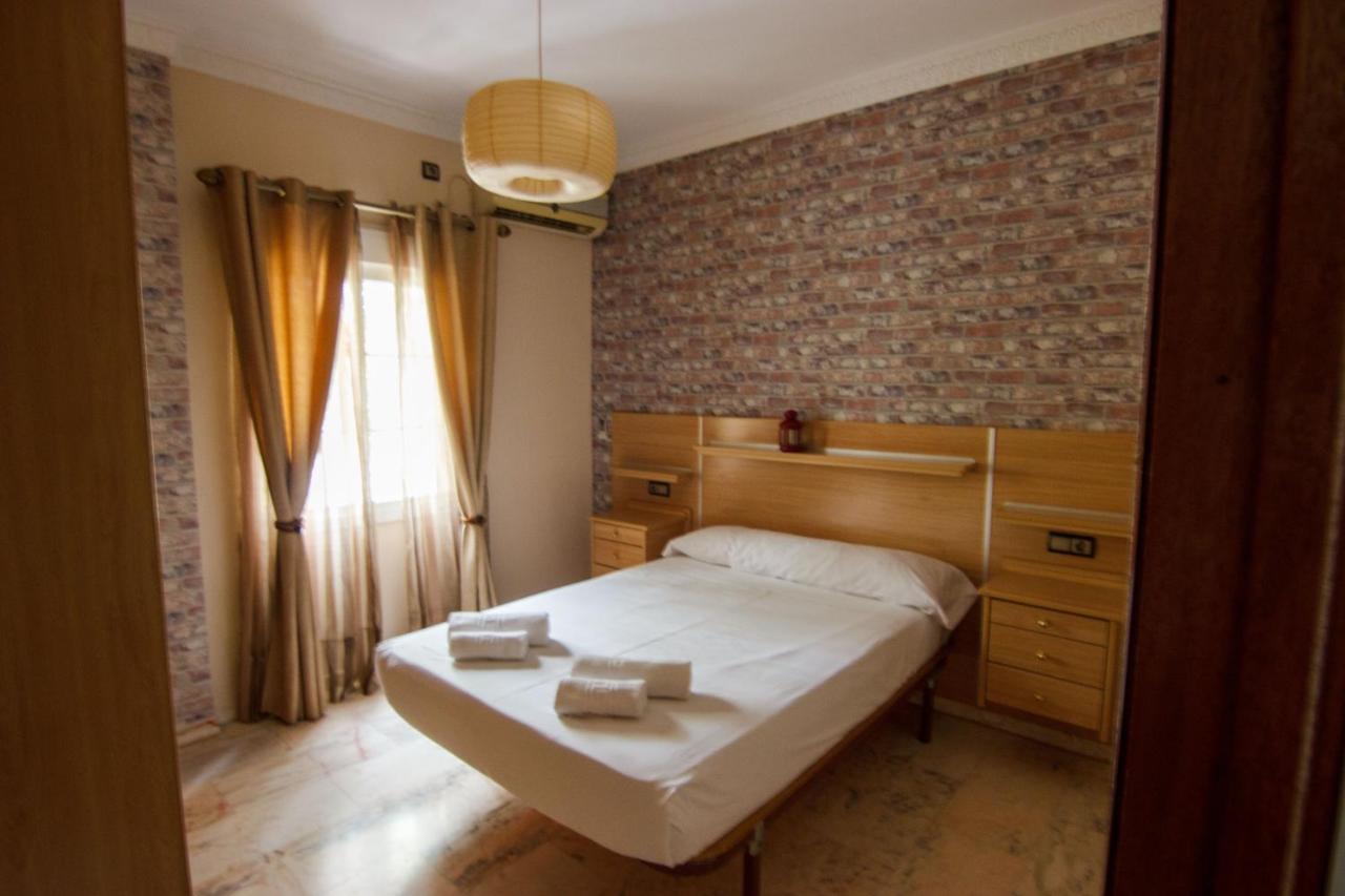 Rentalsevilla Centrico Apartamento Junto Al Guadalquivir Con Parking Coche Mediano Экстерьер фото
